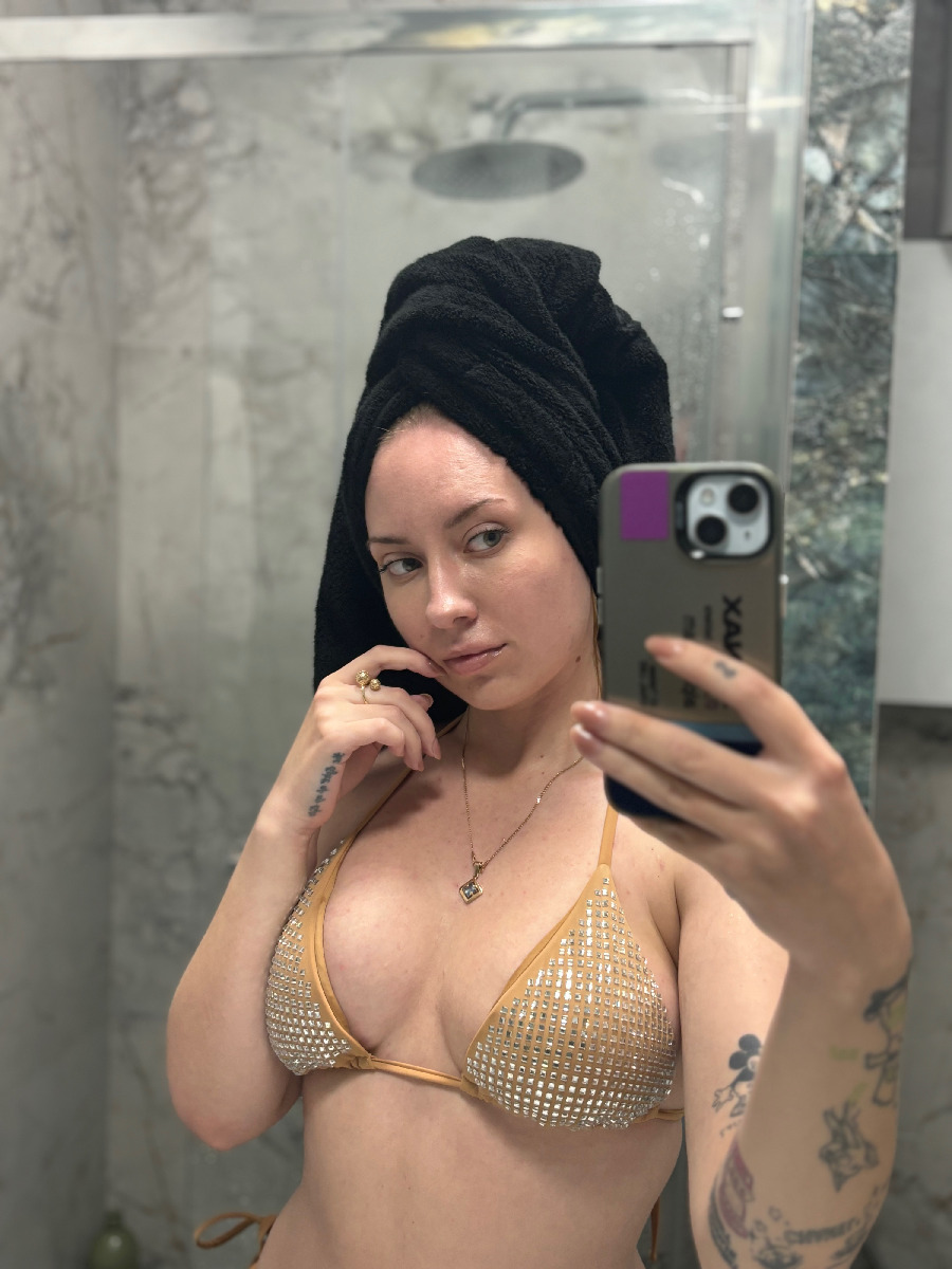 Nude girl KateV in Alma Ata