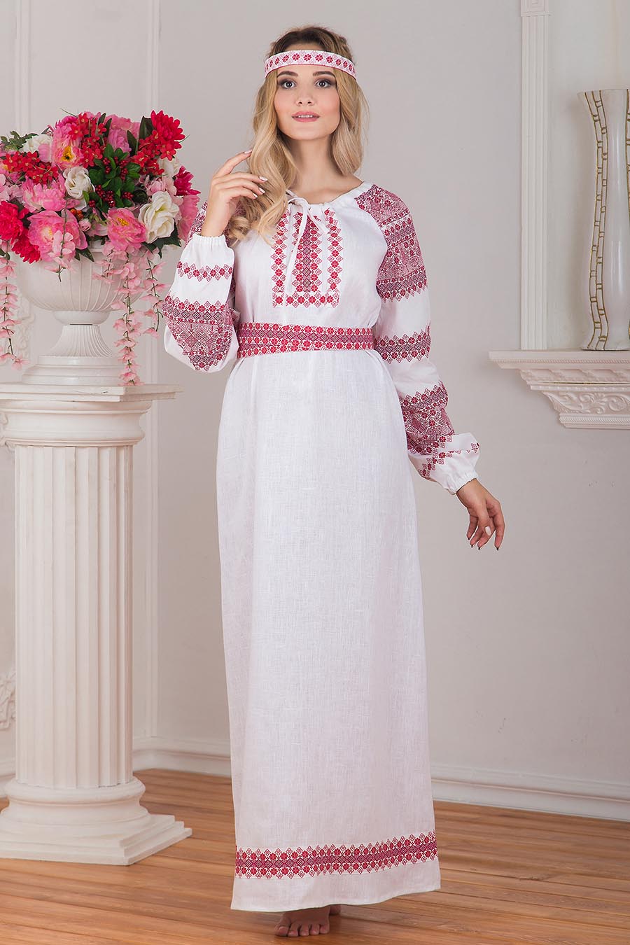 Women in Slavic costumes in Alma Ata