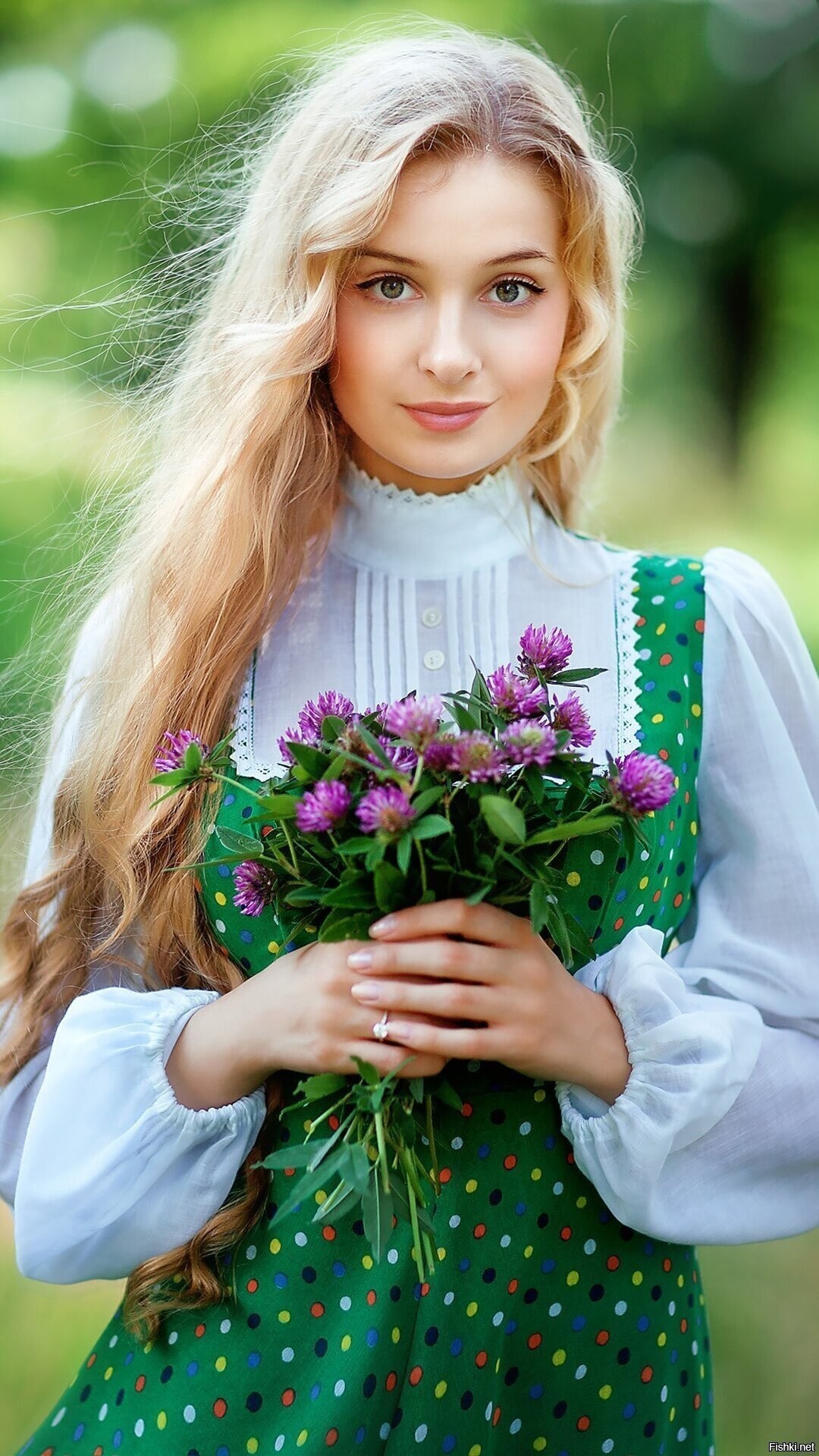 Girls in Slavic costumes in Alma Ata